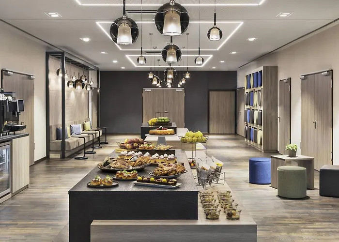 Courtyard By Marriott Hotel 4*