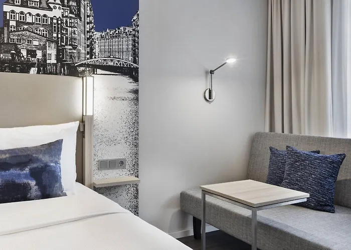 Courtyard By Marriott Hamburg