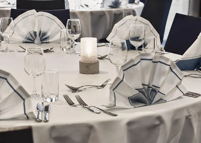 Courtyard By Marriott Hamburg
