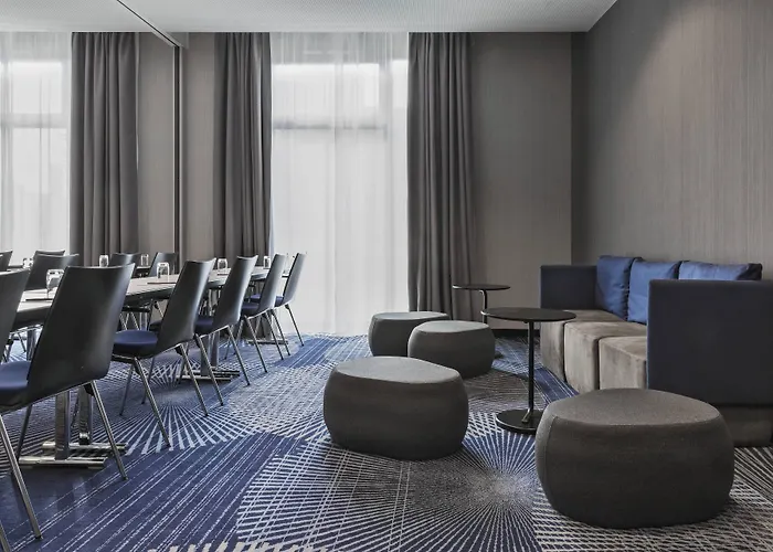 Courtyard By Marriott Hotel 4*